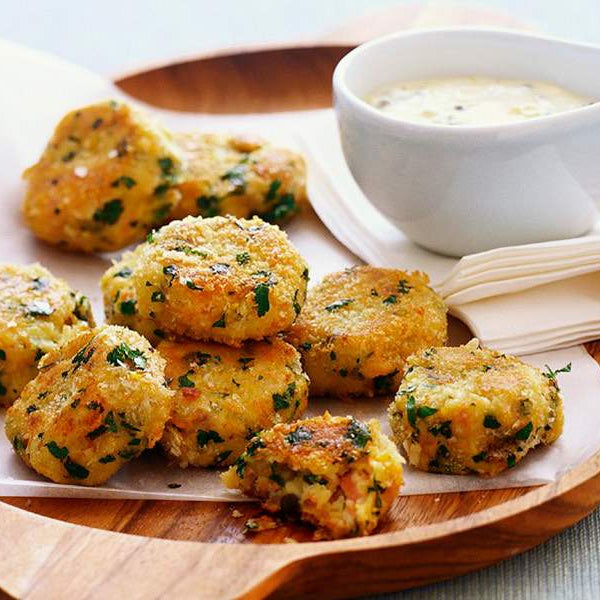 Salmon Cakes with Remoulade Sauce Recipe