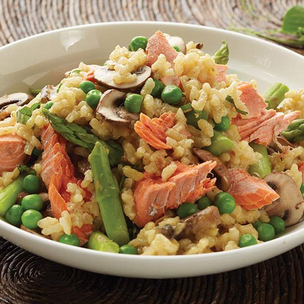 Salmon Risotto with Peas, Asparagus and Mushrooms