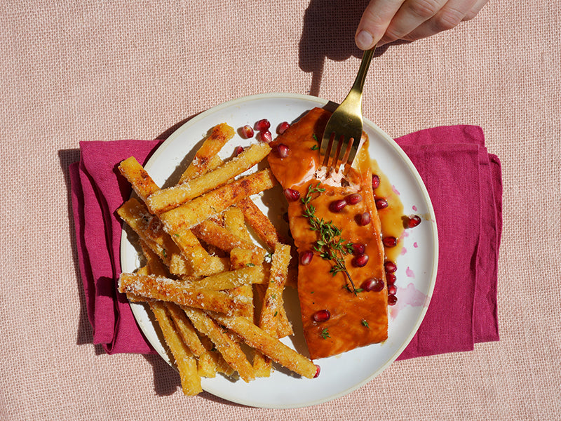 Moroccan Salmon with Chickpea Frites Recipe | Pomegranate Salmon