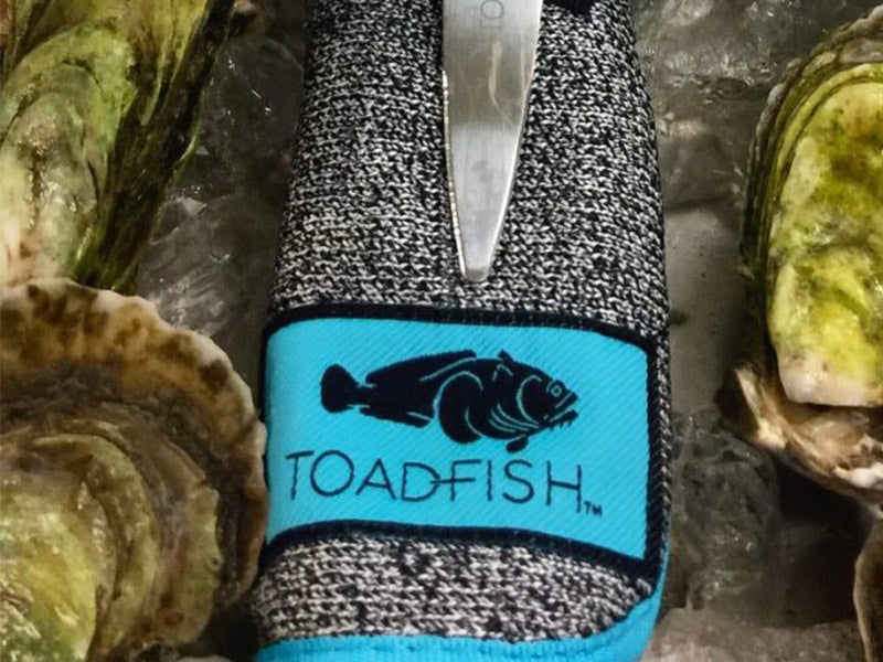 Toadfish Put 'Em Back Cut-Proof Shucking Cloth with Oysters