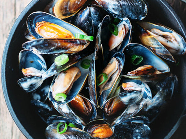 Easy Steamed Mussels